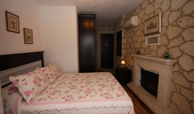 Seven Rooms Boutique